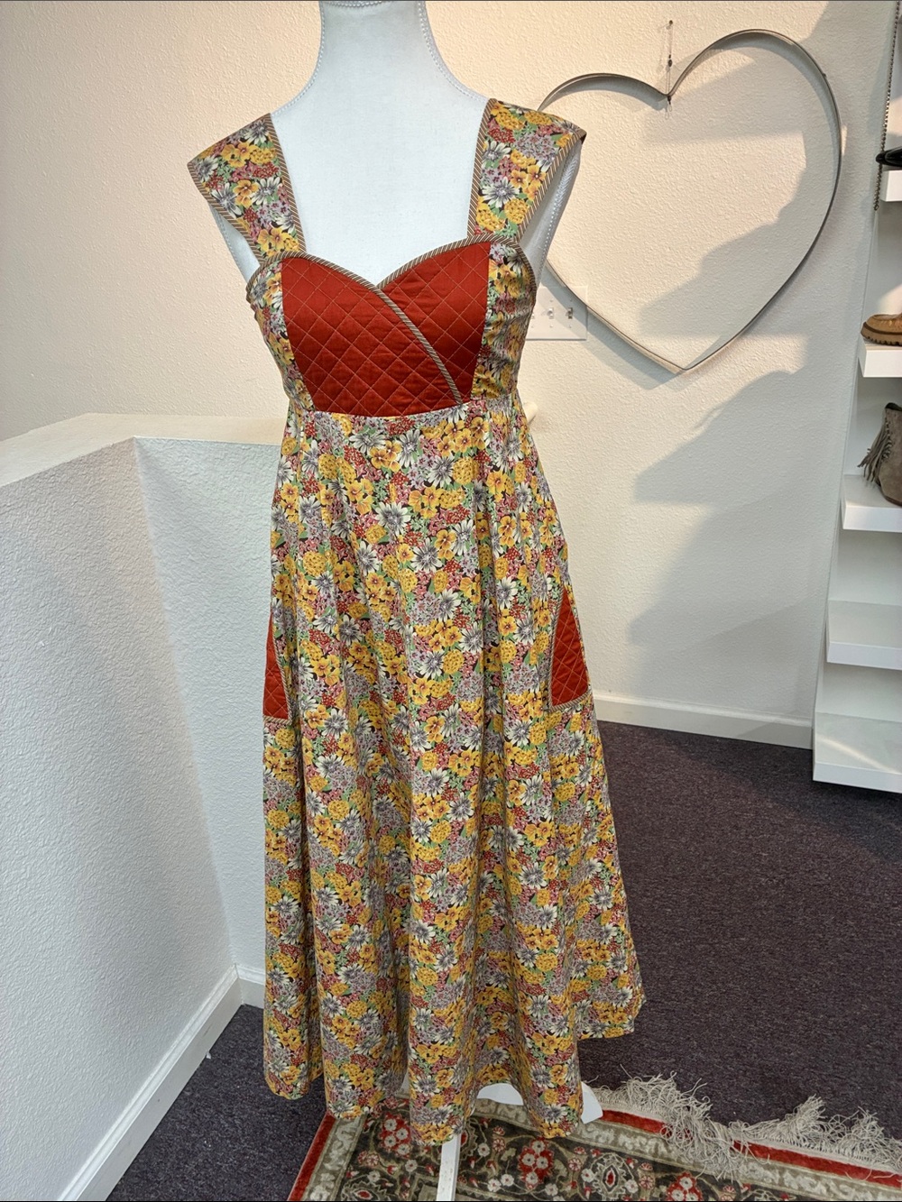 Vintage Anna Belinda Cottage Core Yellow Floral Midi Dress Rust Quilted Trim XS‎